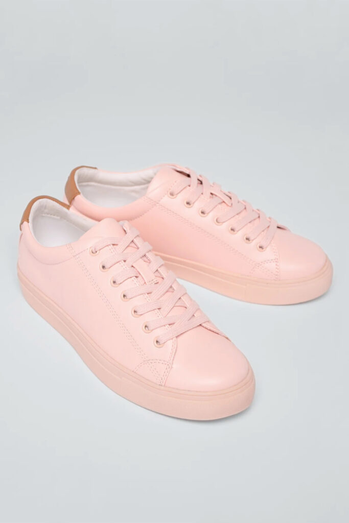 R-Kind Trainer Jupiter Pink, Ration.L. Barbiecore viral fashion trend.